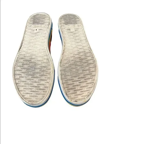 ROCKET dog , size 4, black , rainbow bottom - Picture 3 of 4